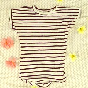 Navy blue and white striped tee.